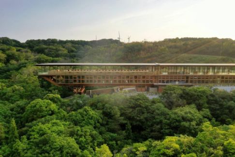 山陰山陽 8天．出雲．鳥取．廣島．最美庭園．城崎．名湯美食